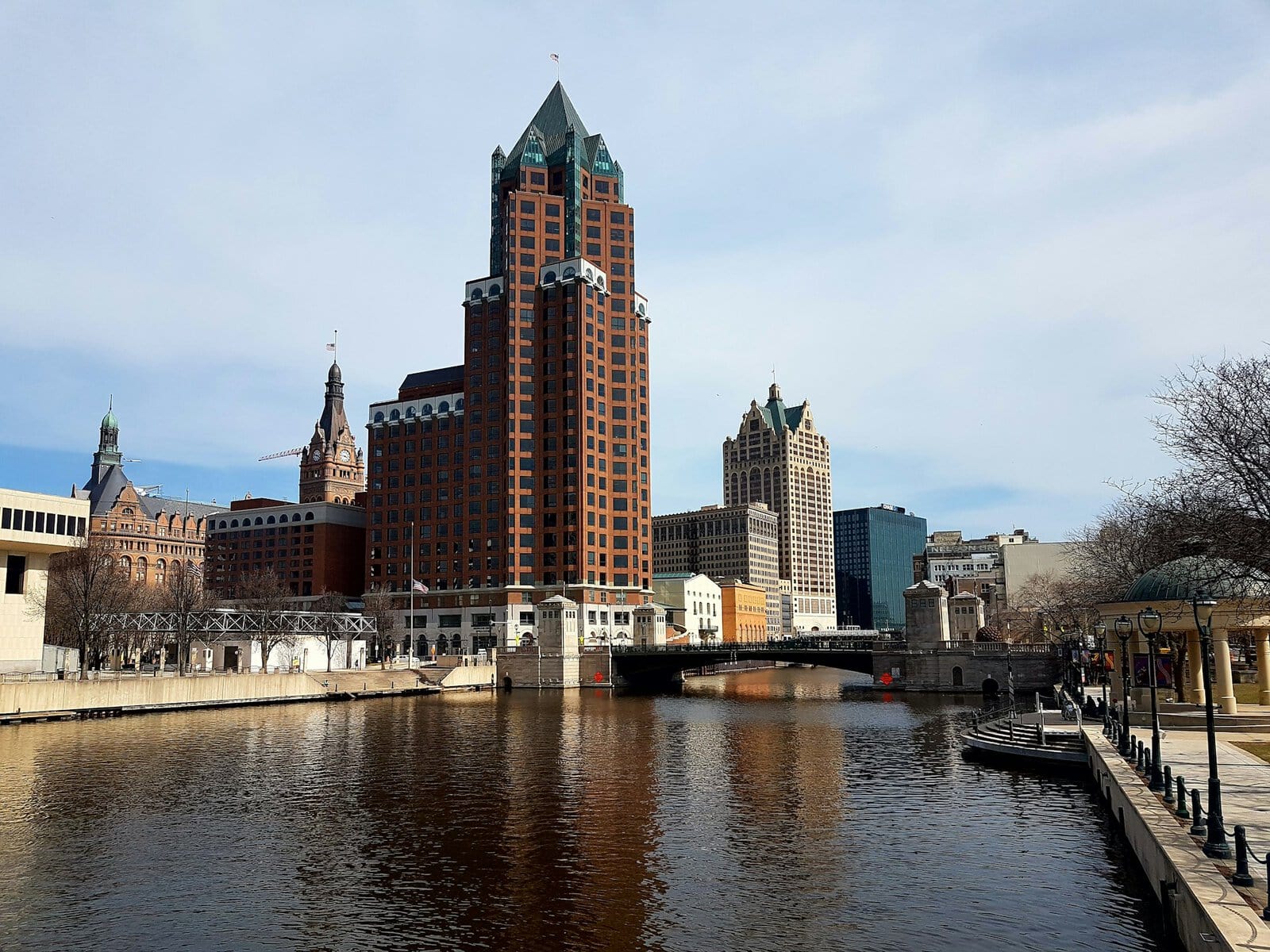 Milwaukee Riverwalk